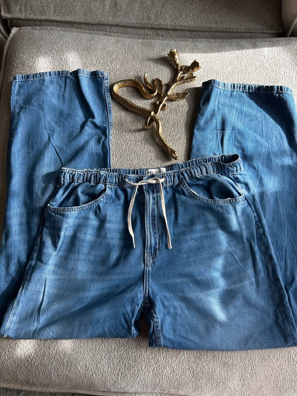 Zara, Light Blue, Wide-Leg, Drawstring Jeans, elastic waist, size 10